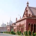 AMU Allays Fears Over ‘Removal’ of Indo-Islamic History Topics From Class 11 Test